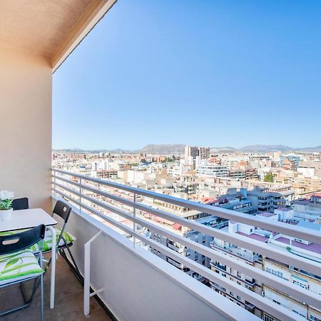 Beach Suite, City & Mountain View Alicante Esterno foto